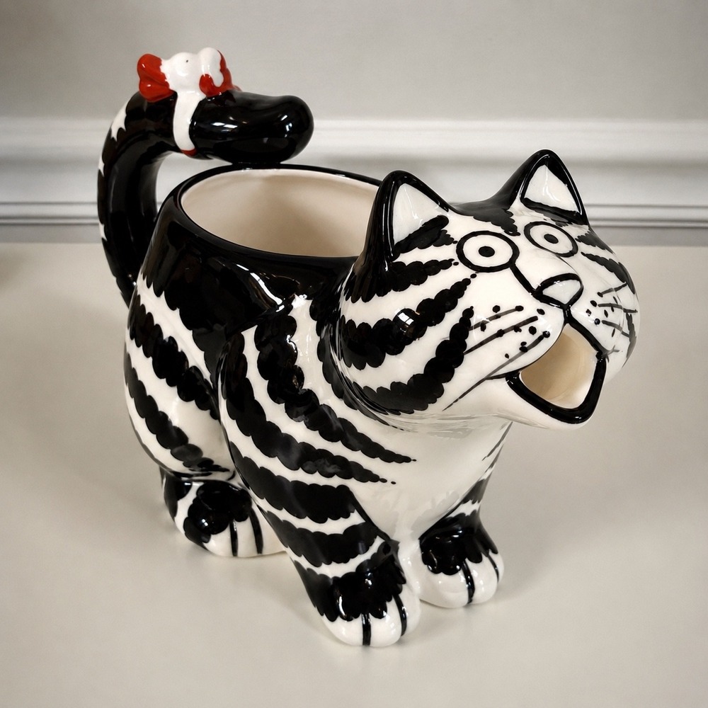 Vintage Sigma Tastesetter B Kliban Cat Creamer Pitcher Mouse Tail Handle Ceramic